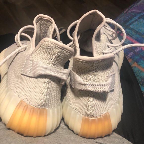 Sesame yeezys - Picture 4 of 6